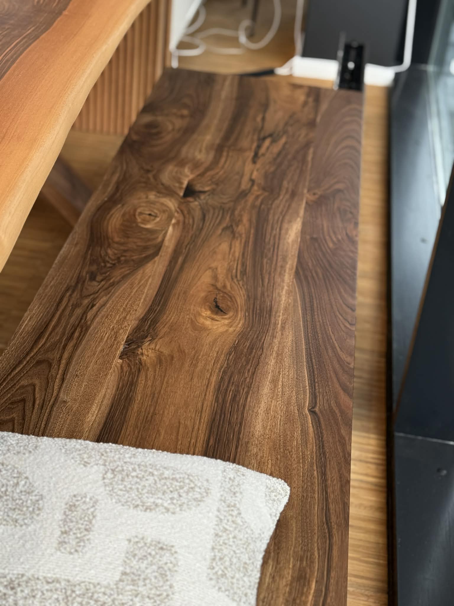 Bænk Valnød 50x200 cm