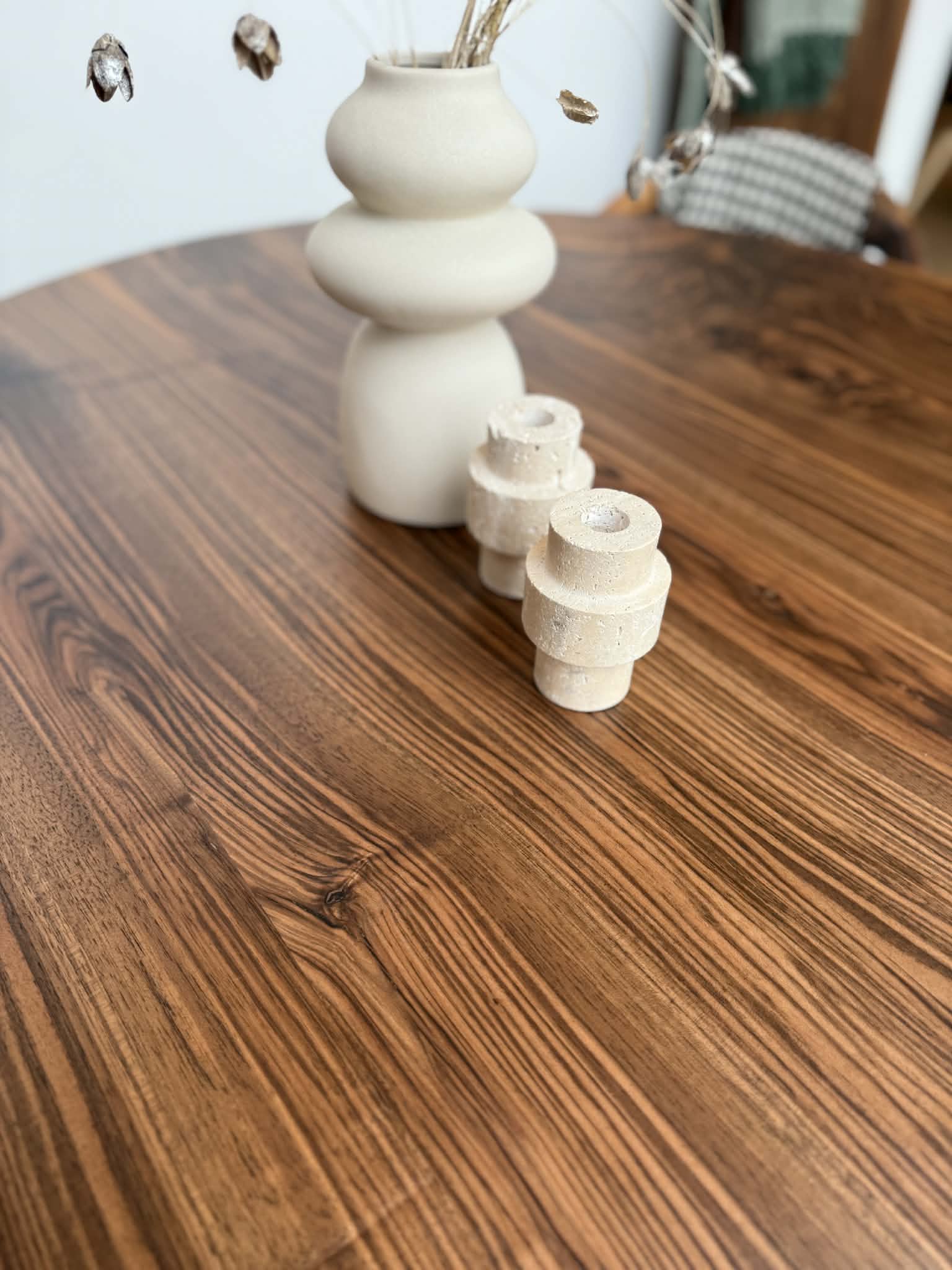 Rundt Valnød 120Ø + 2 stk. tillægsplader