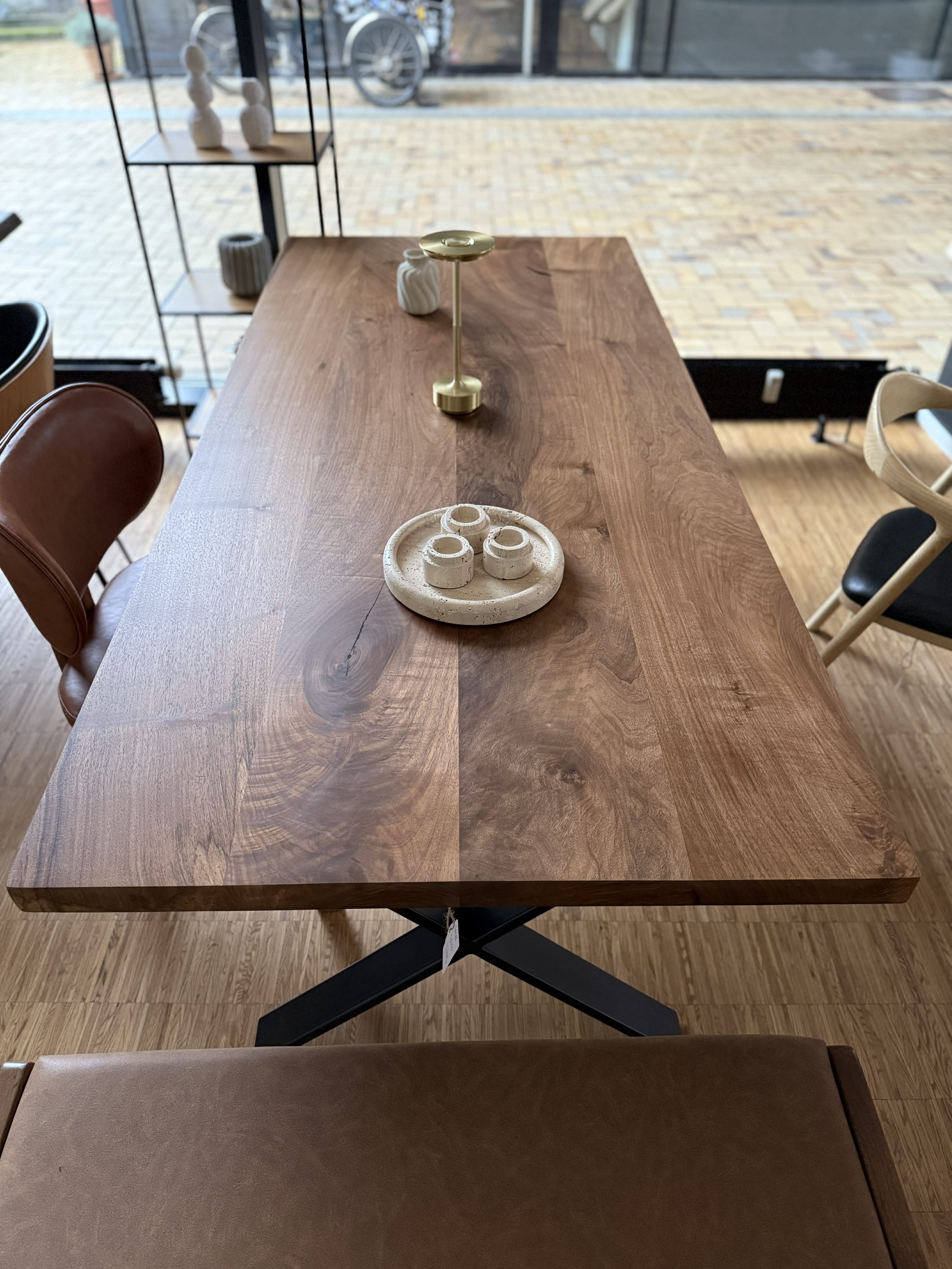 Plankebord Valnød 90x200